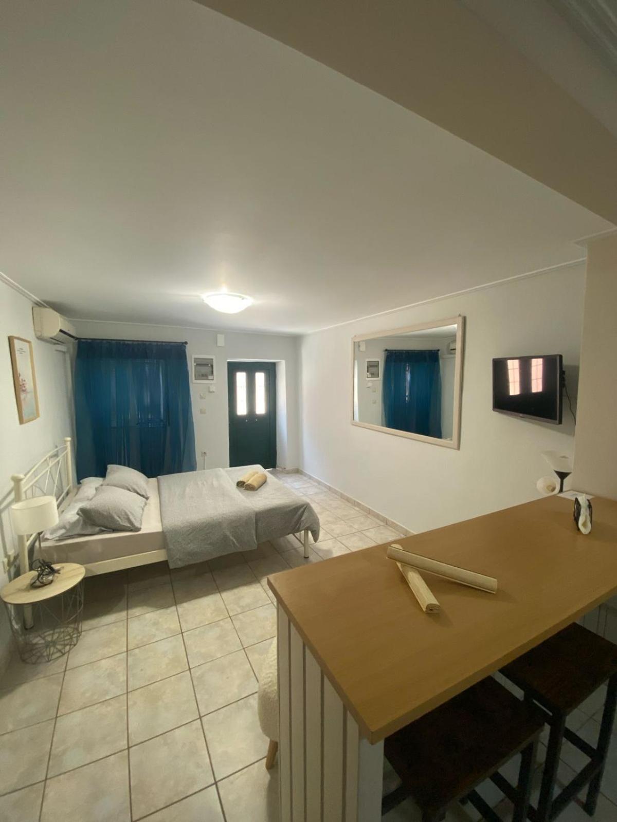 M&C Studio Mantouki Corfu  Eksteriør billede
